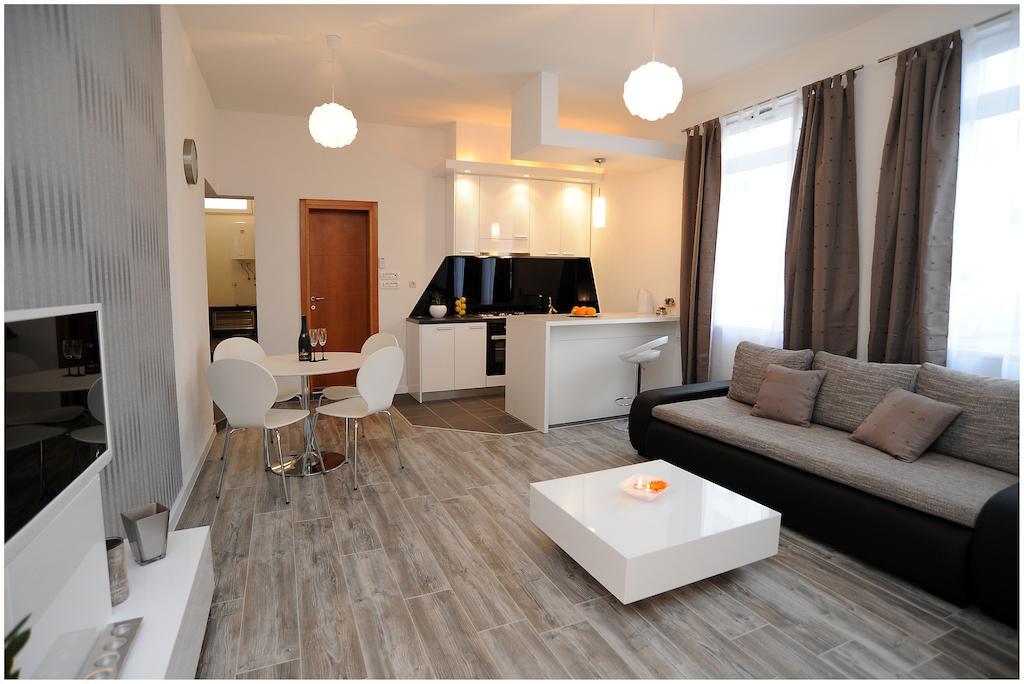 Guest House D&G -I Apartment & Room Zadar Room photo